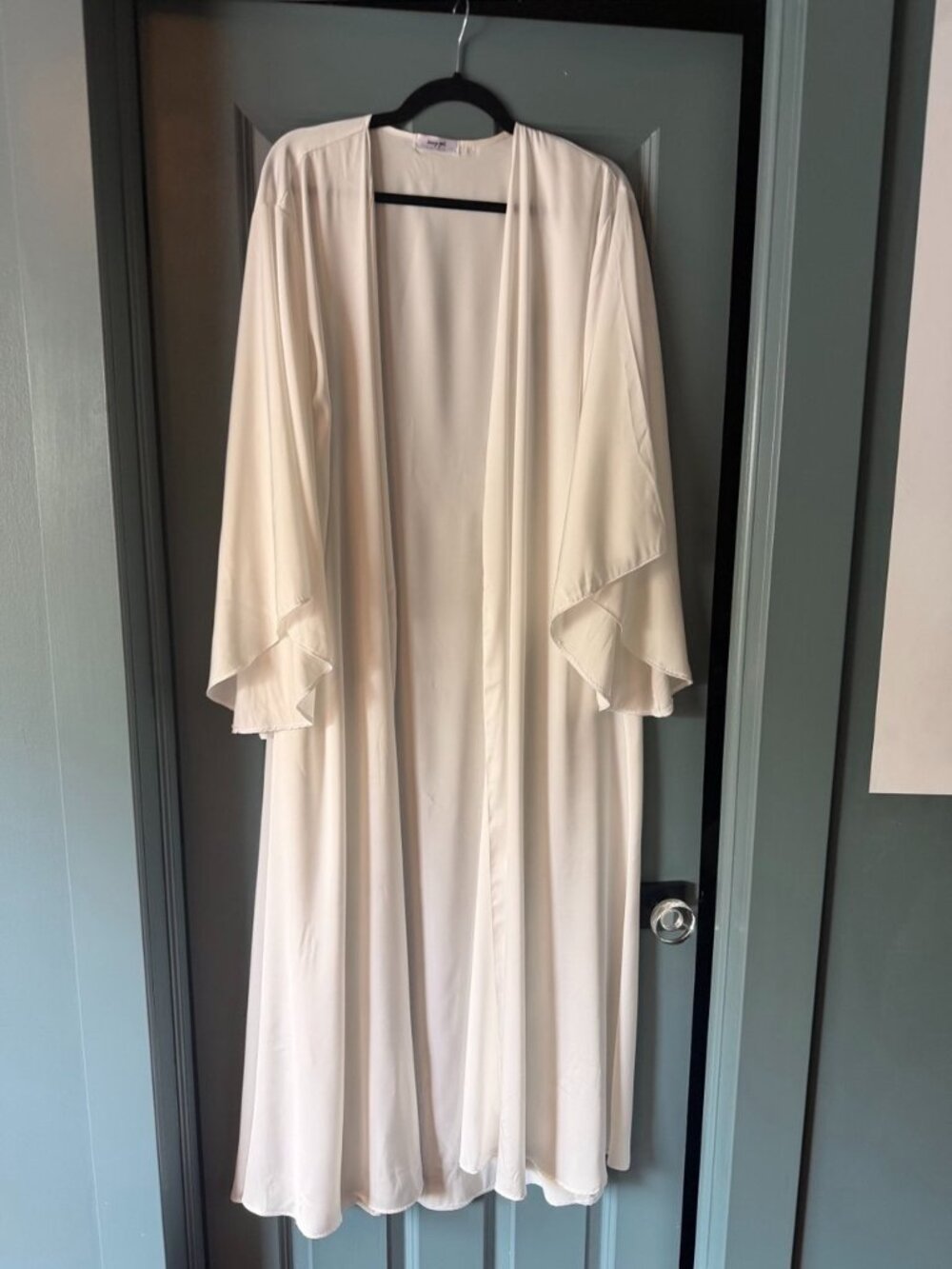 Lovely Girl Lingerie 100% Silk White Floor-Length Bridal Robe